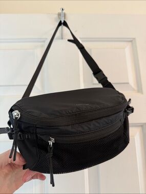 SANDQVIST Lo Belt Bag | Black